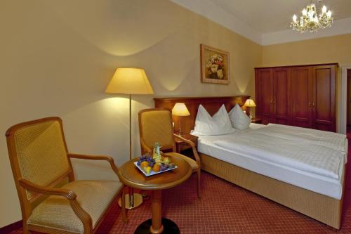 Superior Double or Twin Room with Wellness and Fitness Access