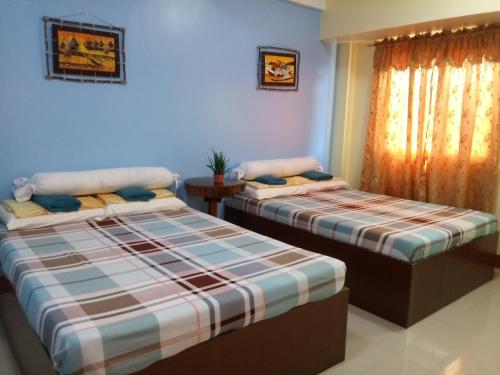 Mayon Lodging House Room Type - Deluxe Family Room