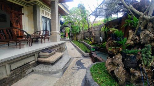 ทางเข้า, Pondok Mimba in ปาดัง ไบ