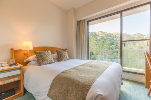 Double Room with Small Double Bed - Mountain View