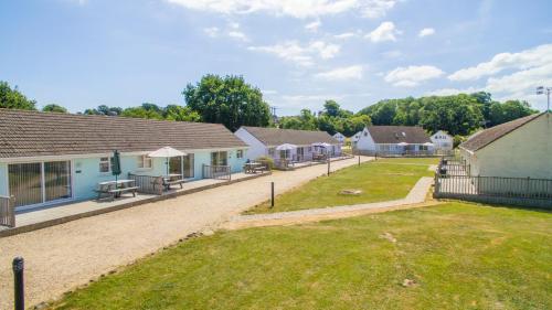 Seaview Holidays - Salterns Village in Nettlestone and Seaview