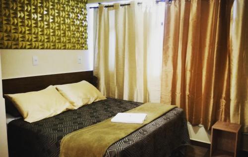 1 double bed, 1 twin bed