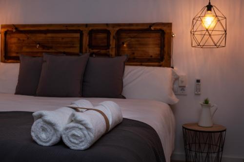 GOMEZ ROOMS - image 3