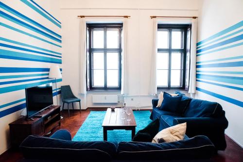 Indigo Apartment With Free Parking, Budapest (photo 3)