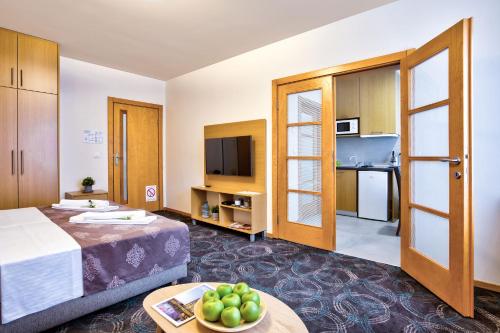 Booking Apartments - image 2