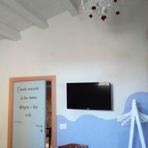 Lucernaio Rooms Room Type - Deluxe Room (2 Adults + 1 Child) Lucernaio Rooms Room Type - Deluxe Room (2 Adults + 1 Child)