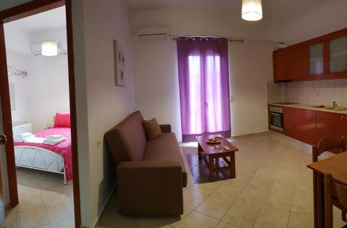  Anna´s House in Moírai