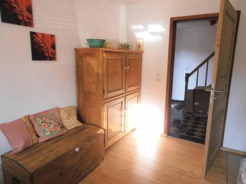 Ferienhaus am Haselbach 10.7km von Oberschönegg entfernt