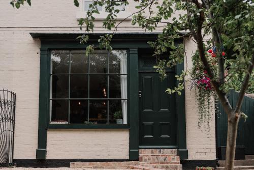 Penny Black Cottage in โคลบรูกเดล