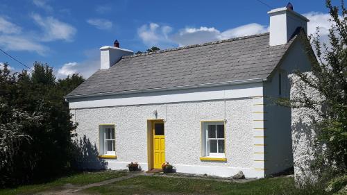 Top 12 Vacation Rentals Apartments Hotels In Laghy 9flats