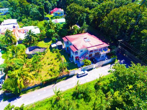 Exterior view, Diamondview in Soufriere