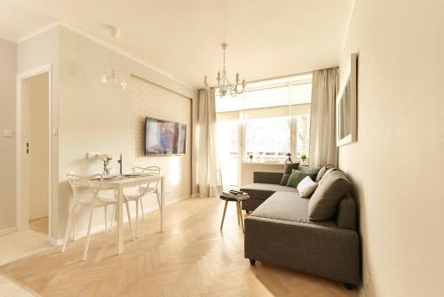 Hello Warsaw! Brand new modern apartment in the city center, Varšava (fotografie 2)