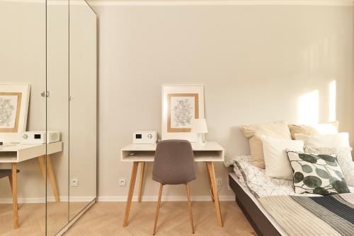 Hello Warsaw! Brand new modern apartment in the city center, Varšava (fotografie 8)