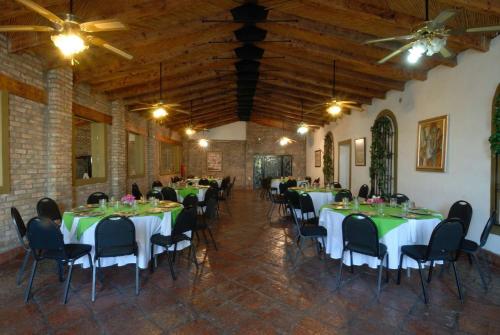 ห้องจัดเลี้ยง, Hotel Olimpia Centro Historico in มอนโคลว่า