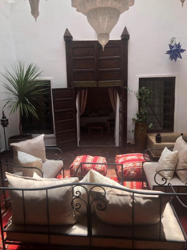RIAD DES DEUX MERS in Medina