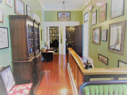 Létesítmények, Bazsinsky House in Vicksburg Városközpont