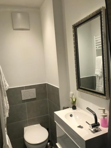 Liberty Hotel Cologne - image 6