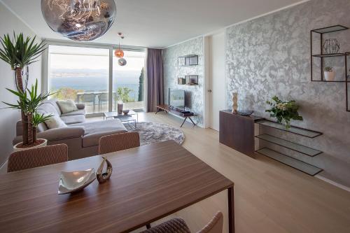 Opatija Deluxe Apartment with swimming pool 2