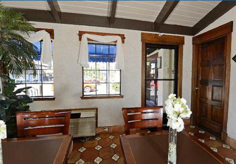 Travelodge by Wyndham Concord in คอนคอร์ด (CA)