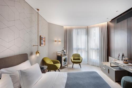 room detail thumbnail 0