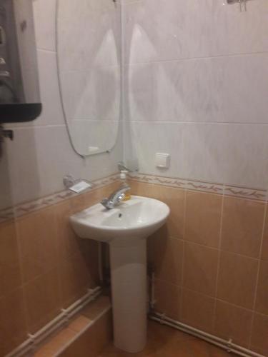 Milar Hotel - image 7