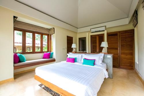 Sea Dance Resort