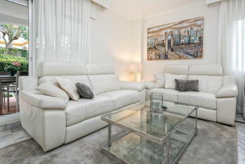 Urb La Dama de Noche 4BR by Rafleys - image 7