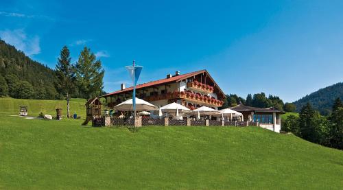 Hotel-Gasthof Nutzkaser - image 2