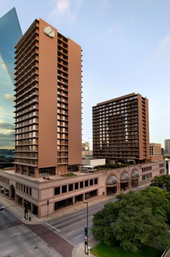 Fairmont Dallas - image 3