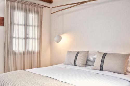 180518216 Parian Boutique Hotel