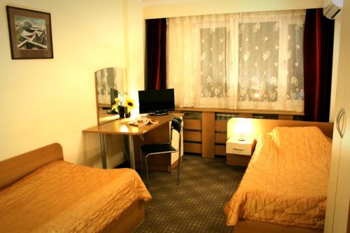 Hotel of Bulgarian Academy of Sciences - image 9
