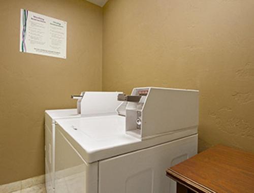 Létesítmények, Super 8 By Wyndham Fort Worth Tx in White Settlement