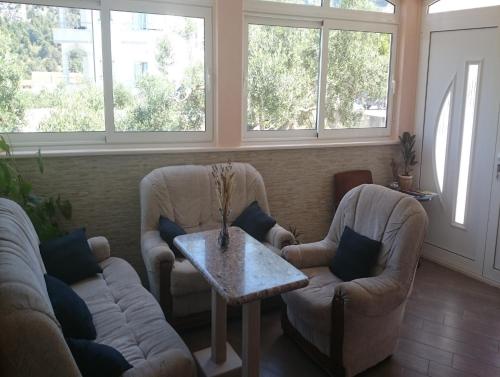 APARTMANI KREŠIĆ 1 HVAR 5