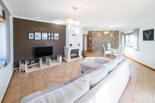  Feels Like Home Ericeira Spacious Flat with Balcony in Ericeira