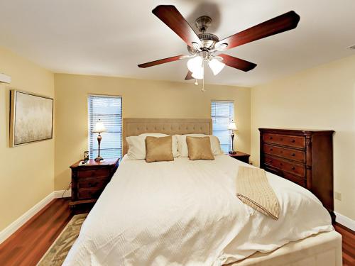 Tequila Canal Home Home - image 3