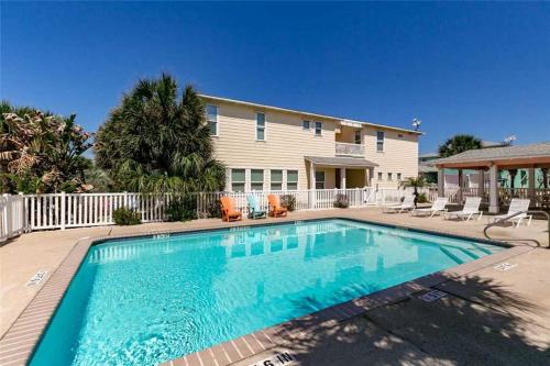 Beach View 54 Home - main image