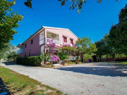  Apartment Å½ile.2 in Starigrad-Paklenica