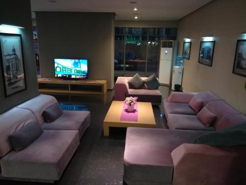 Orbi Deluxe Apartments