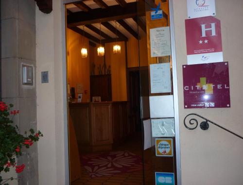 大堂, Cit'Hôtel des Vosges - 5 rue de la gare (Cit'Hotel des Vosges - 5 rue de la gare) in 奧貝奈