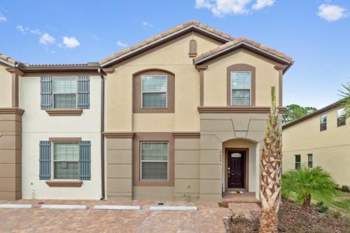 Windsor At Westside Luxury Pool Home Home - main image