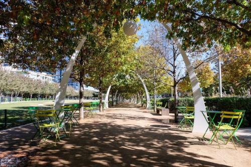 Frontdesk 500 Ervay Downtown Convention Ctr - image 7