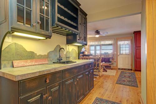 Snowdrift Peak 203 Condo - image 3