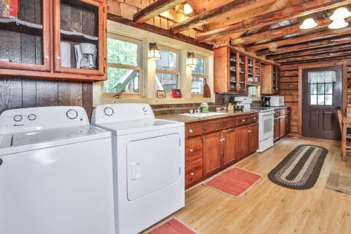 Hodge Podge Lodge-Hiller Vacation Homes Home - image 3