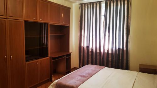 Friendship Hostel & Tours - image 4