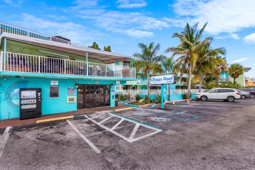 Entrance, Ocean Reef Hotel near McDonald's 4032 North Ocean Boulevard