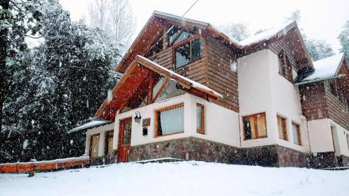 Hotellet från utsidan, Paso Puyehue in Villa la Angostura