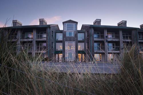 Inn at Cape Kiwanda Pacific City