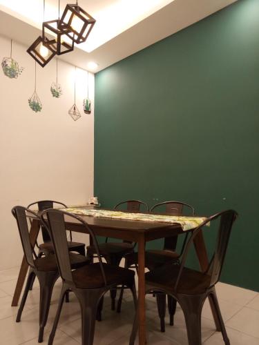 NATURE @ FOREST CAMERON 15 NATURE @ FOREST CAMERON 15