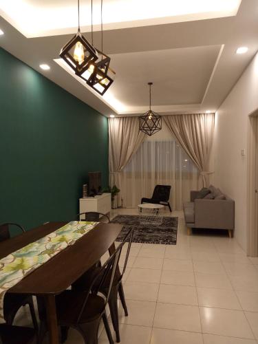 NATURE @ FOREST CAMERON 15 NATURE @ FOREST CAMERON 15