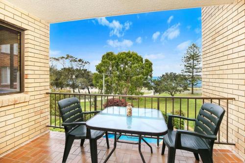 Golden Shores U7 21 Landsborough Parade - image 3